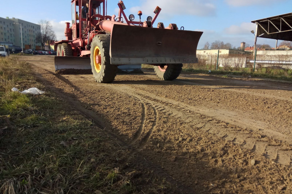 Ul. Winniczna wyrównana.