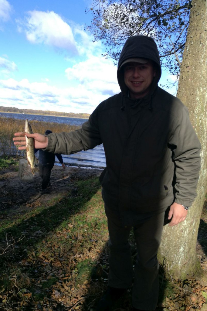 Zarybianie szczupakiem jeziora Wierzchowo