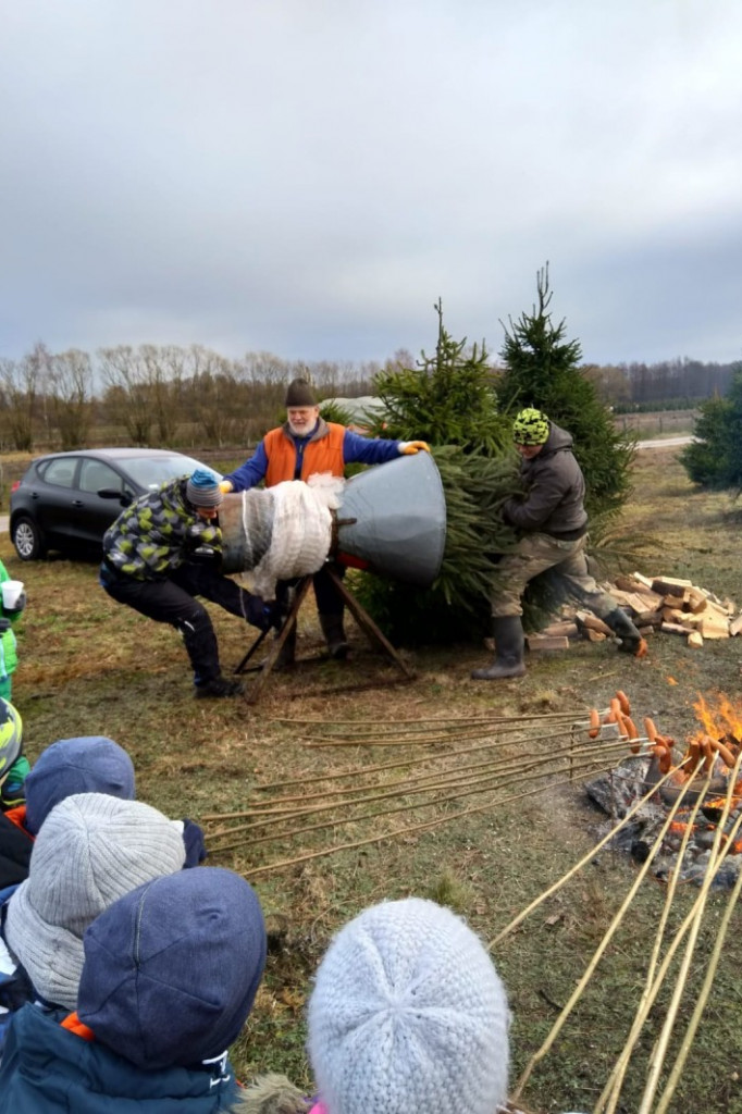 Choinka musi być idealna! Pierwszaki o tym już wiedzą