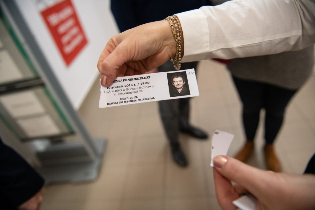 Andrzej Poniedzielski - Borne Sulinowo, Bibliotek Miejska