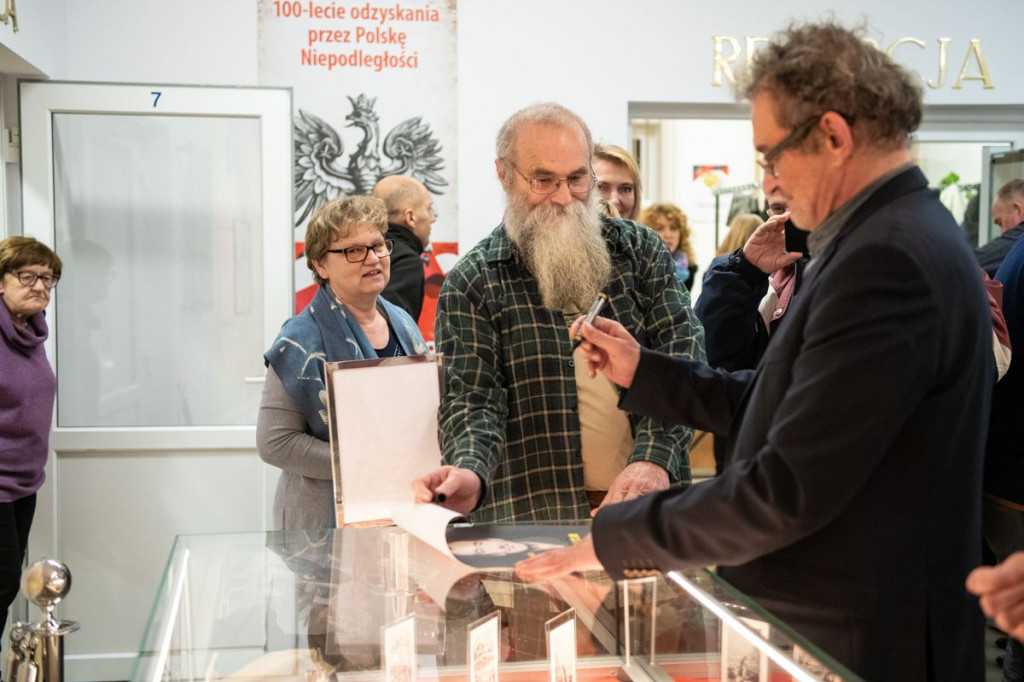 Andrzej Poniedzielski - Borne Sulinowo, Bibliotek Miejska