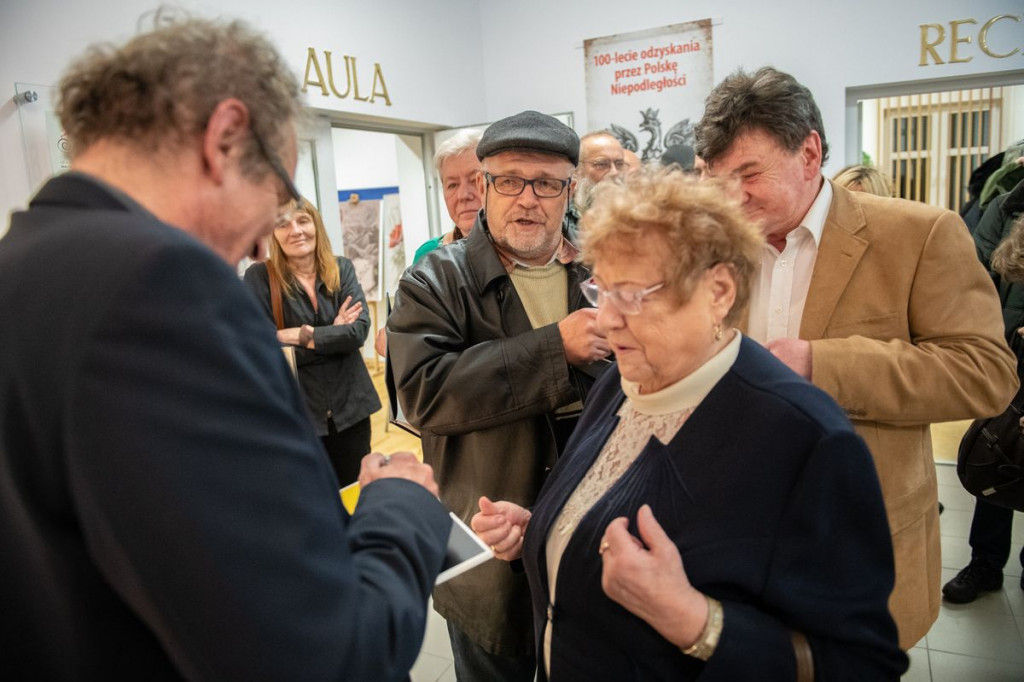 Andrzej Poniedzielski - Borne Sulinowo, Bibliotek Miejska