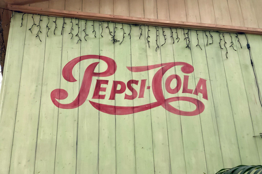 Wypad na tropikalną wyspę - Borne Sulinowo