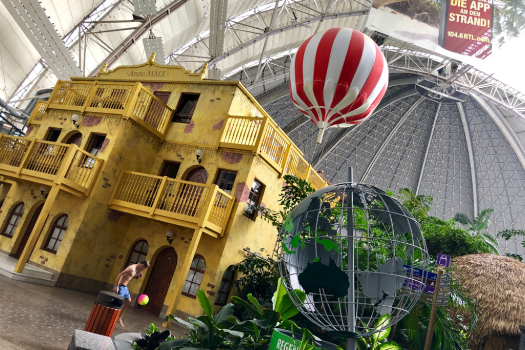 Wypad na tropikalną wyspę - Borne Sulinowo