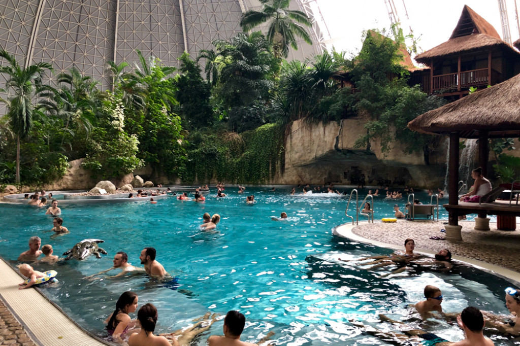 Wypad na tropikalną wyspę - Borne Sulinowo