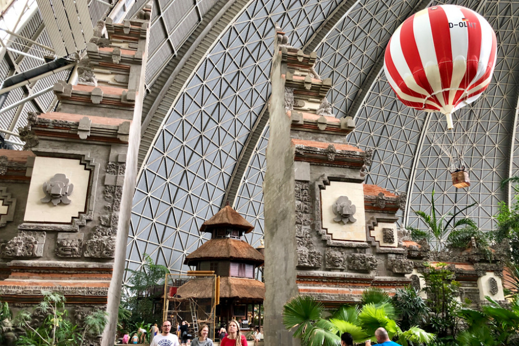 Wypad na tropikalną wyspę - Borne Sulinowo