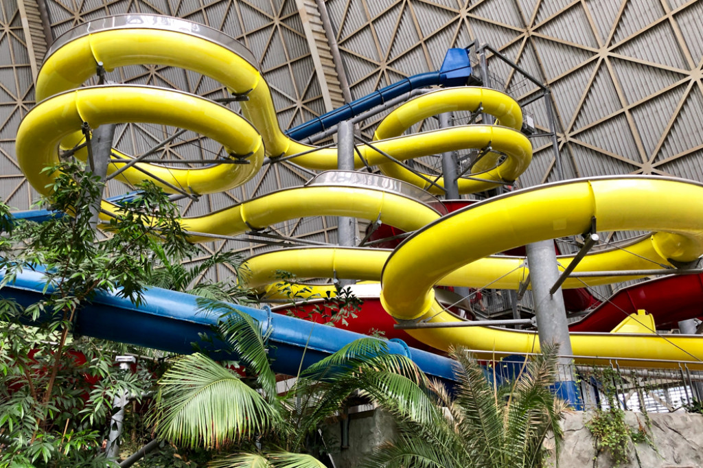 Wypad na tropikalną wyspę - Borne Sulinowo