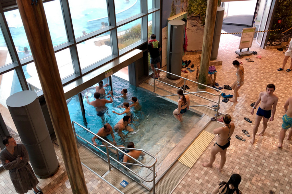 Wypad na tropikalną wyspę - Borne Sulinowo