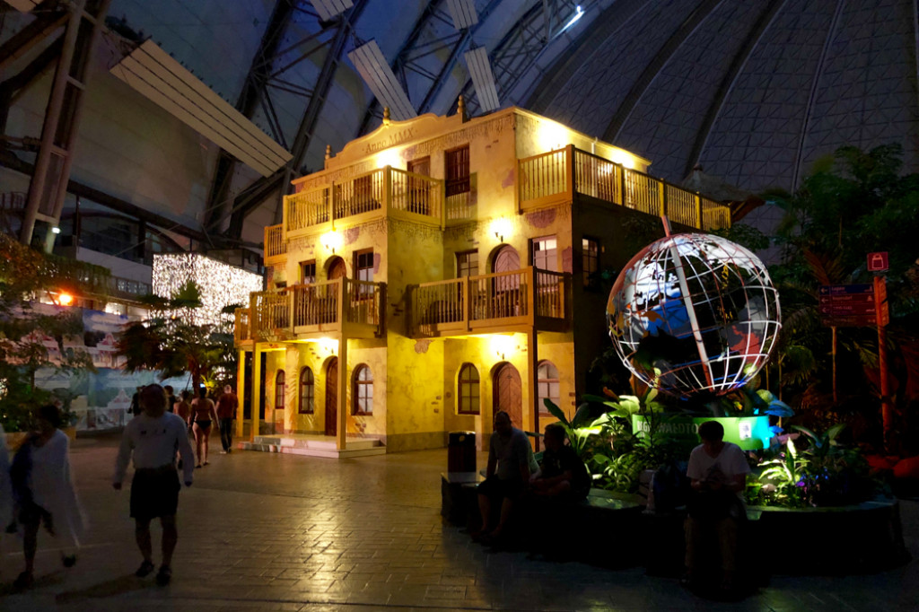 Wypad na tropikalną wyspę - Borne Sulinowo