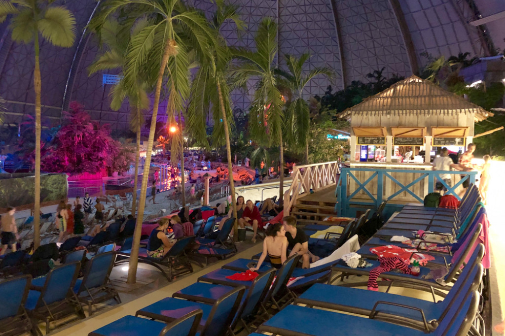 Wypad na tropikalną wyspę - Borne Sulinowo