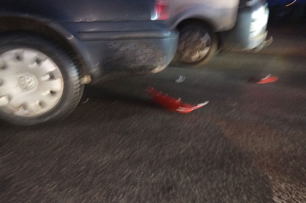 Wypadek ul. Narutowicza, Szczecinek, samochód ze skuterem