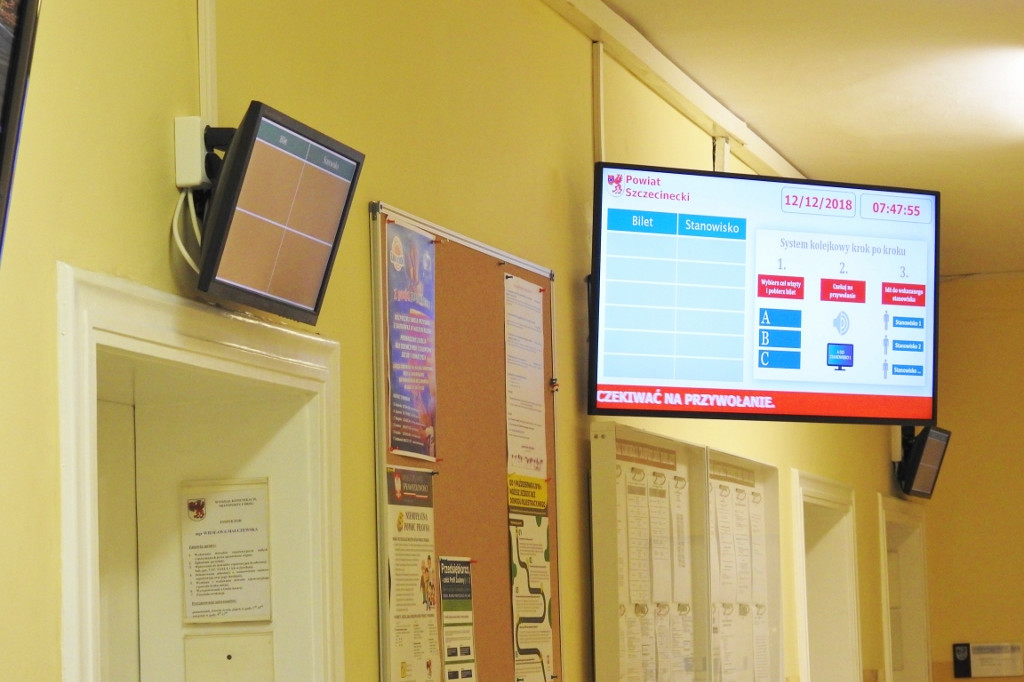 Elektroniczny system kolejkowy - Starostwo Powiatowe Szczecinek
