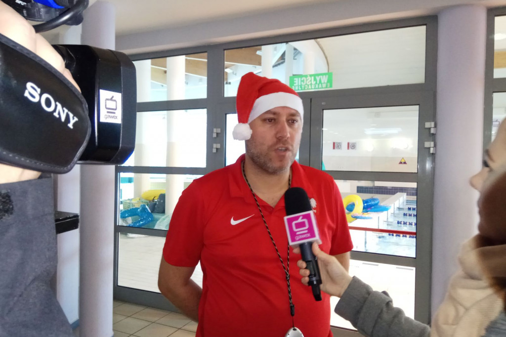 Mikołajki na basenie - Wszystkie dzieci razem!