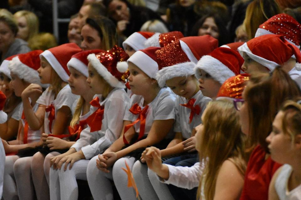 Kolędowanie w Szkole Podstawowej nr 4