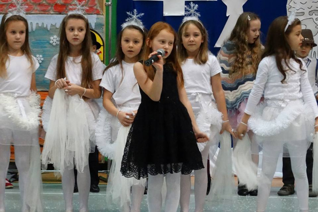 Kolędowanie w Szkole Podstawowej nr 4