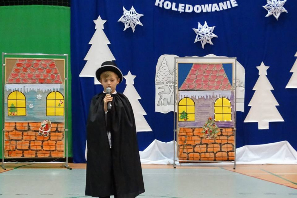 Kolędowanie w Szkole Podstawowej nr 4