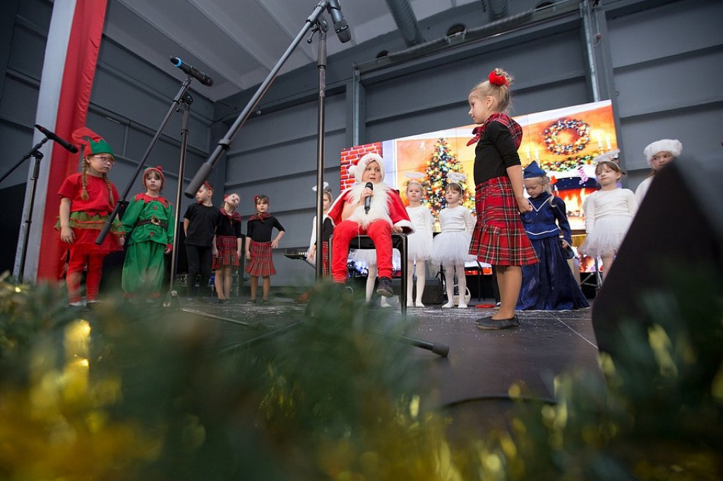 Kronospan kontynuuje piękną, bożonarodzeniową tradycję