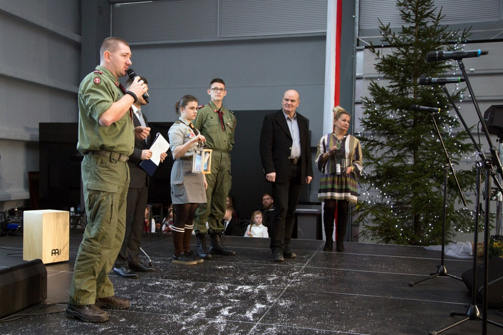 Kronospan kontynuuje piękną, bożonarodzeniową tradycję