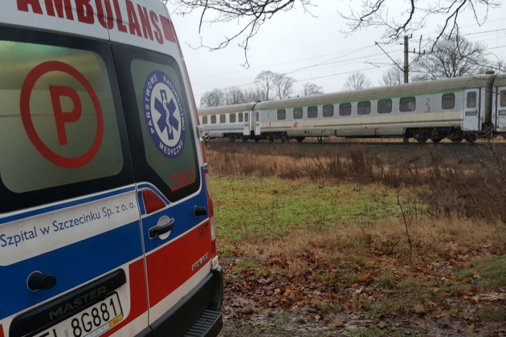Tragiczny wypadek na torach. Pociąg PKP Intercity śmiertelnie potrącił mężczyznę