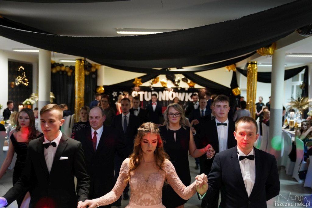 Studniówka 2019. Zespół Szkół nr 1 im. Komisji Edukacji Narodowej w Szczecinku