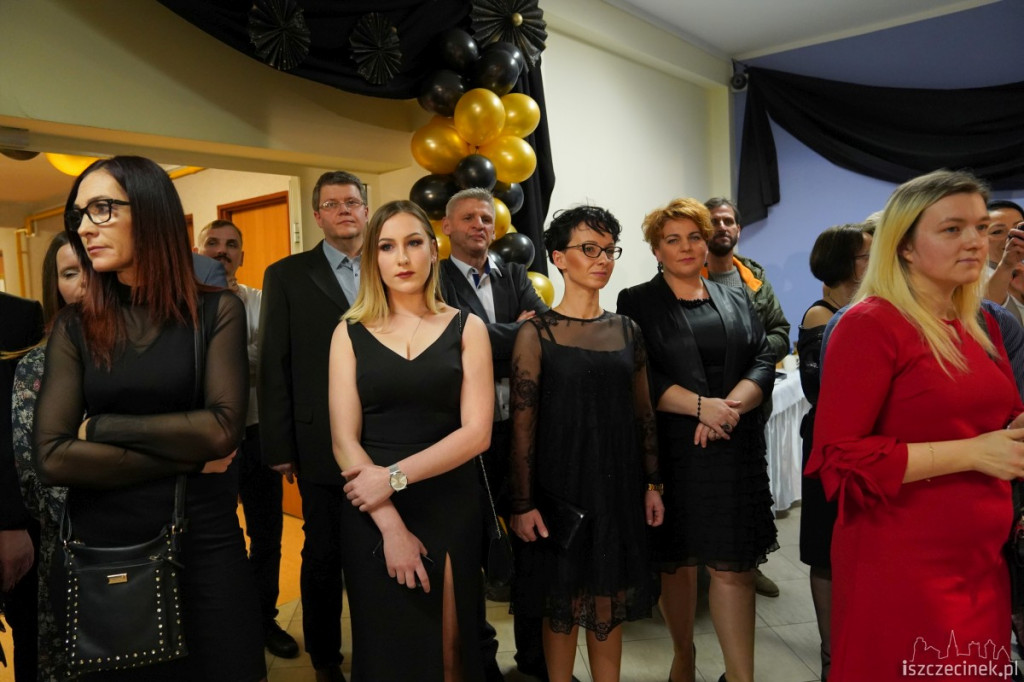 Studniówka 2019. Zespół Szkół nr 1 im. Komisji Edukacji Narodowej w Szczecinku