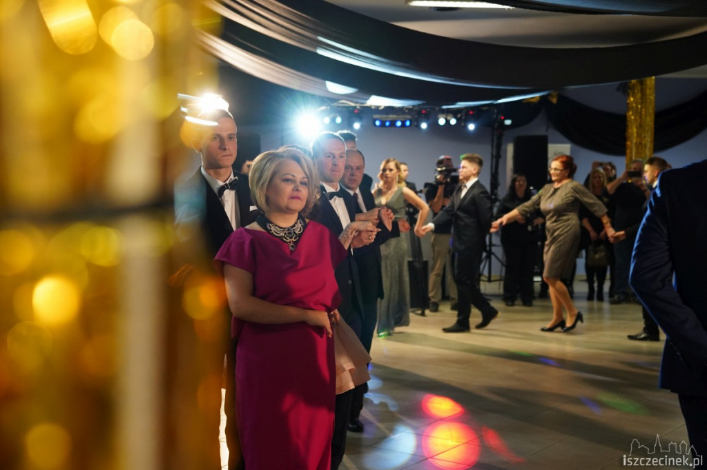 Studniówka 2019. Zespół Szkół nr 1 im. Komisji Edukacji Narodowej w Szczecinku