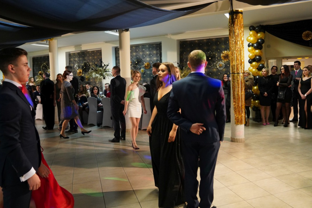 Studniówka 2019. Zespół Szkół nr 1 im. Komisji Edukacji Narodowej w Szczecinku