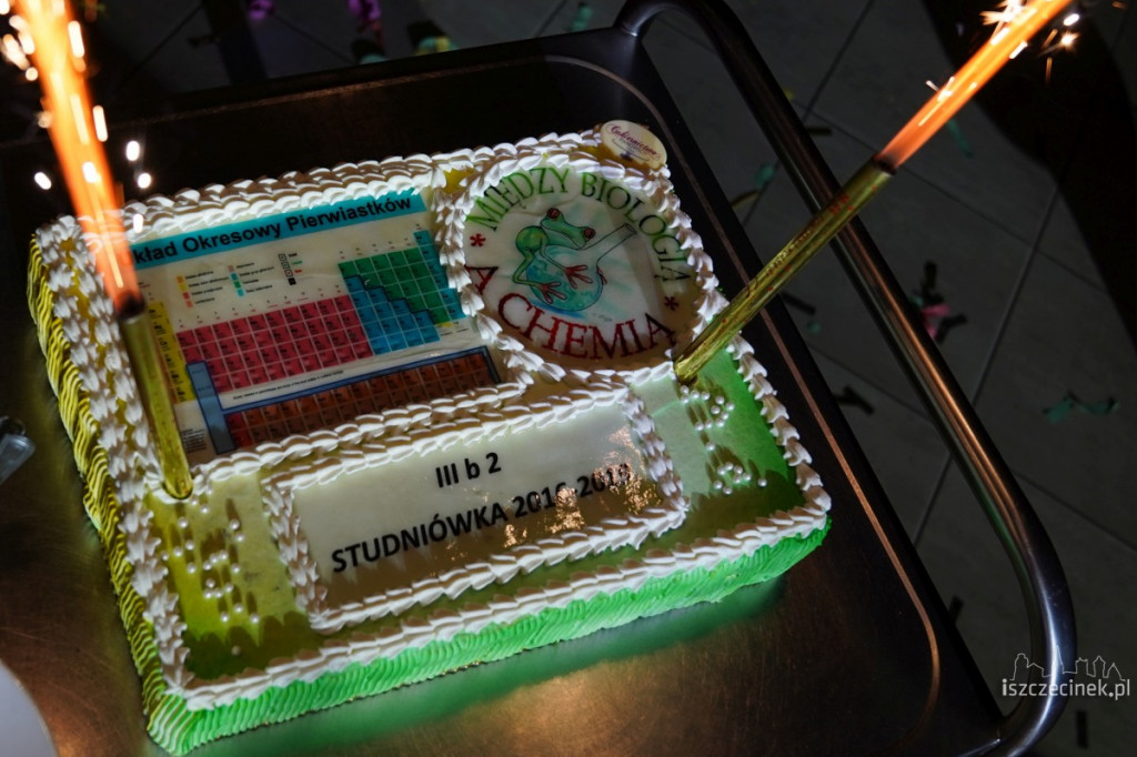 Studniówka 2019. Zespół Szkół nr 1 im. Komisji Edukacji Narodowej w Szczecinku