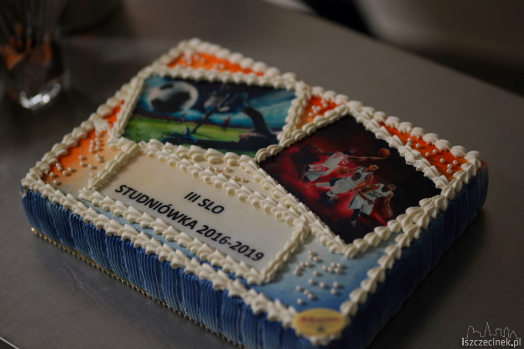 Studniówka 2019. Zespół Szkół nr 1 im. Komisji Edukacji Narodowej w Szczecinku