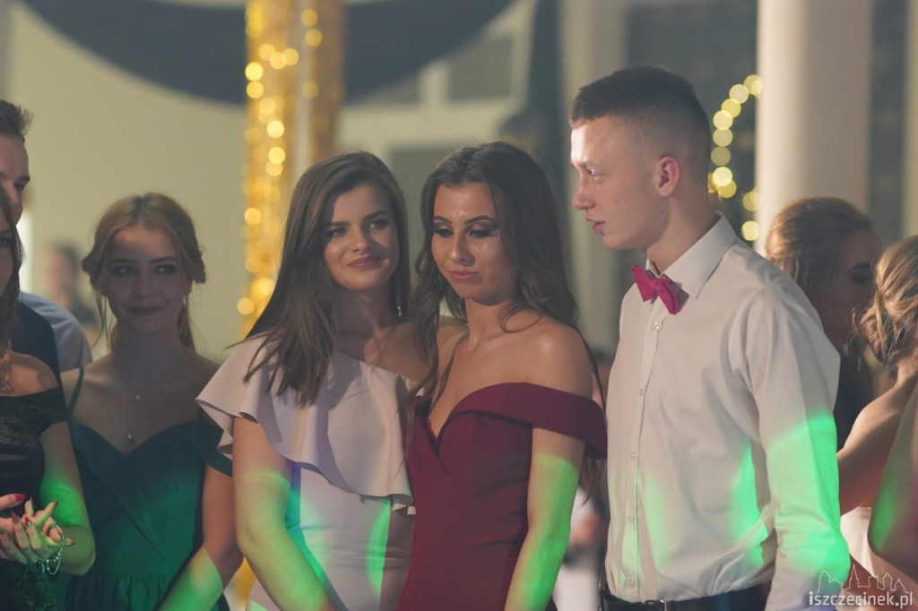 Studniówka 2019. Zespół Szkół nr 1 im. Komisji Edukacji Narodowej w Szczecinku