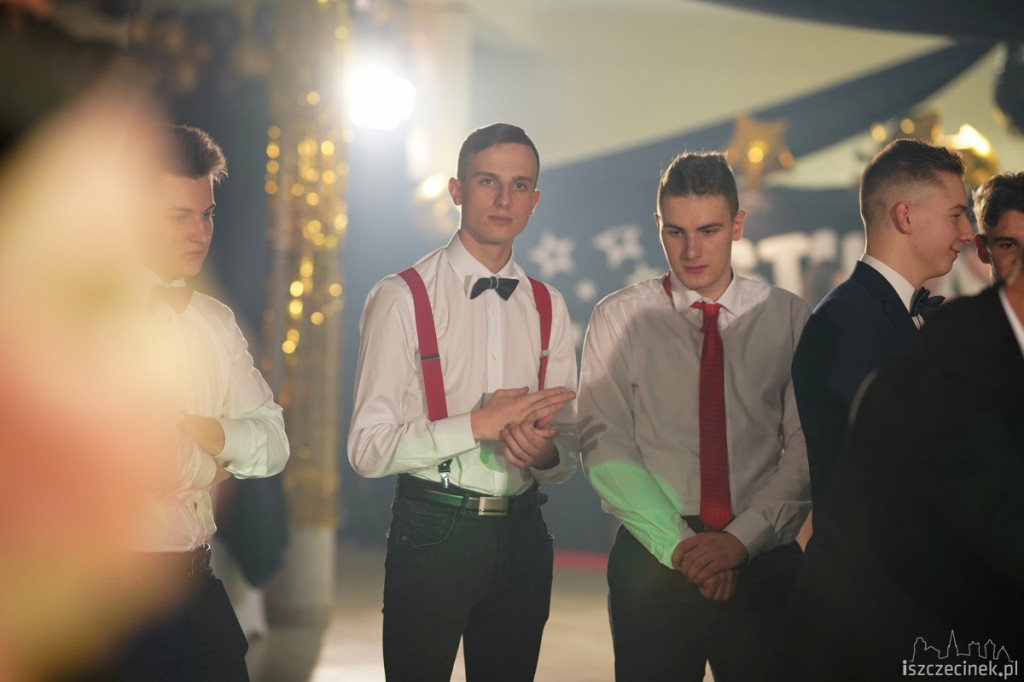 Studniówka 2019. Zespół Szkół nr 1 im. Komisji Edukacji Narodowej w Szczecinku