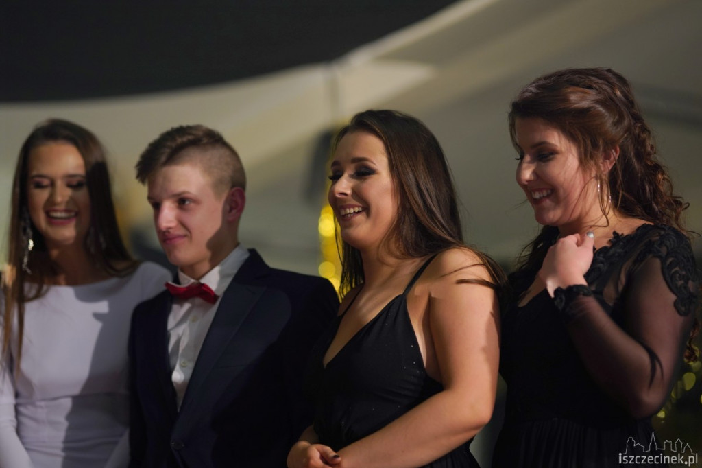 Studniówka 2019. Zespół Szkół nr 1 im. Komisji Edukacji Narodowej w Szczecinku