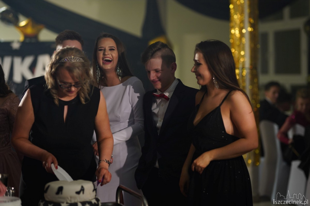 Studniówka 2019. Zespół Szkół nr 1 im. Komisji Edukacji Narodowej w Szczecinku