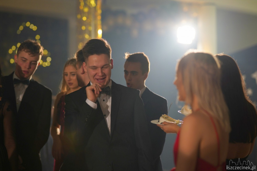 Studniówka 2019. Zespół Szkół nr 1 im. Komisji Edukacji Narodowej w Szczecinku