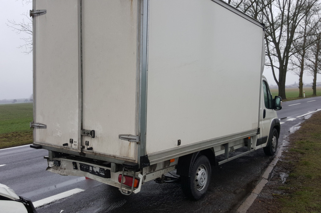 Wypadek pod Lotyniem, podmienione tablice i brak OC