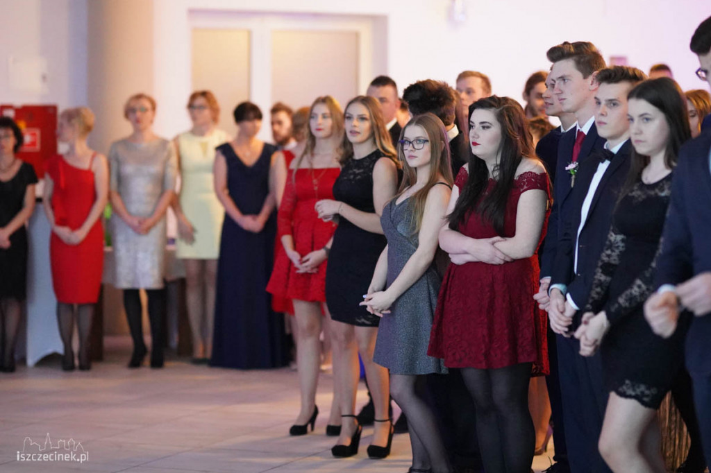 Studniówka uczniów Zespołu Szkół Technicznych w Szczecinku