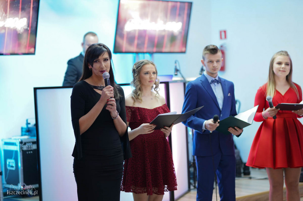 Studniówka uczniów Zespołu Szkół Technicznych w Szczecinku