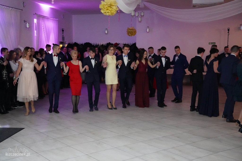 Studniówka uczniów Zespołu Szkół Technicznych w Szczecinku