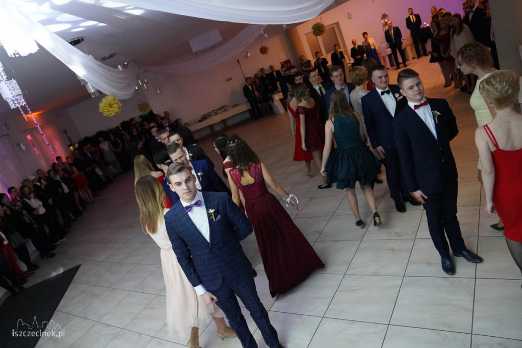 Studniówka uczniów Zespołu Szkół Technicznych w Szczecinku