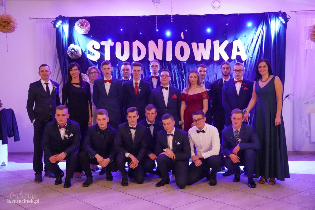 Studniówka uczniów Zespołu Szkół Technicznych w Szczecinku