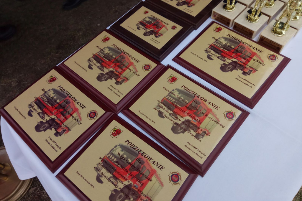 OSP Parsęcko, Oficjalne przekazanie wozu pożarniczego.
