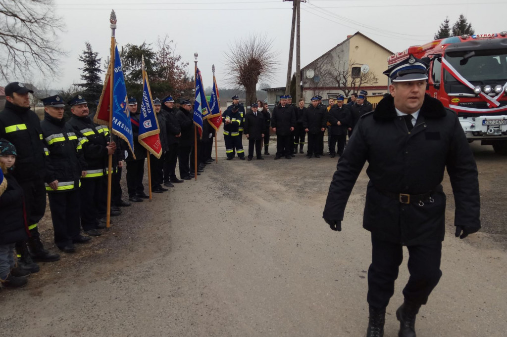 OSP Parsęcko, Oficjalne przekazanie wozu pożarniczego.