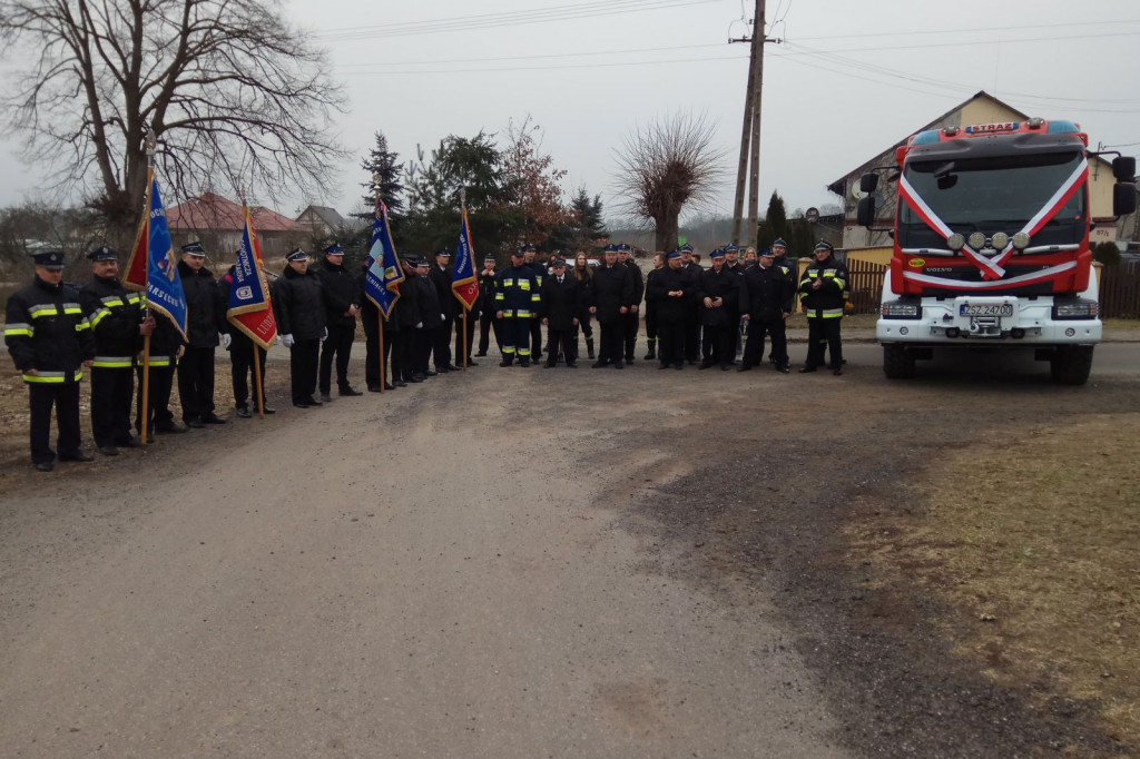 OSP Parsęcko, Oficjalne przekazanie wozu pożarniczego.
