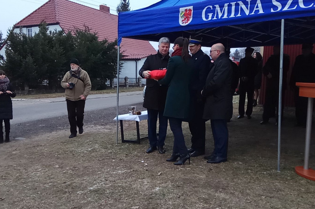 OSP Parsęcko, Oficjalne przekazanie wozu pożarniczego.