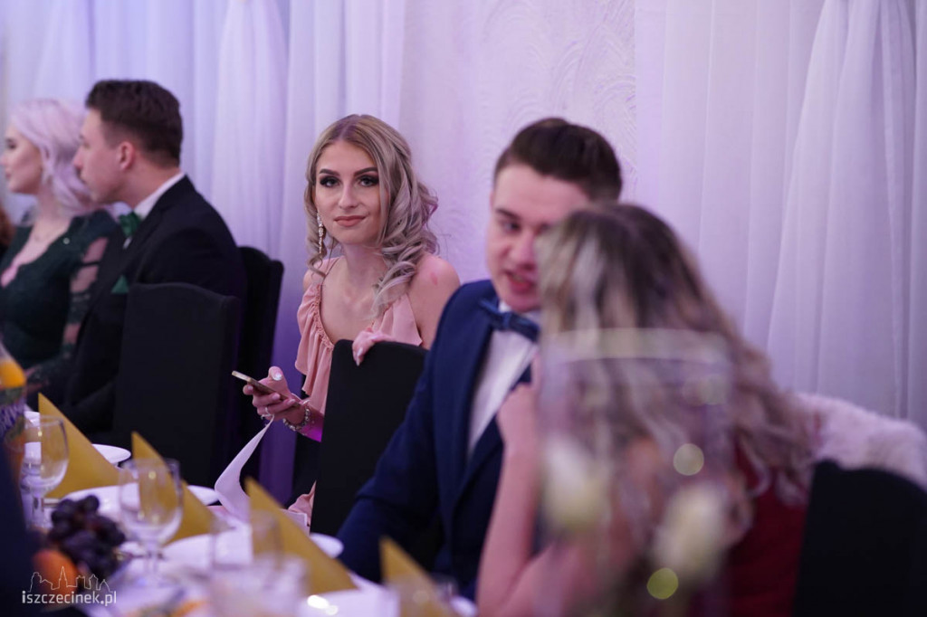 Maturzyści Zespołu Szkół nr 6 bawili się na studniówce