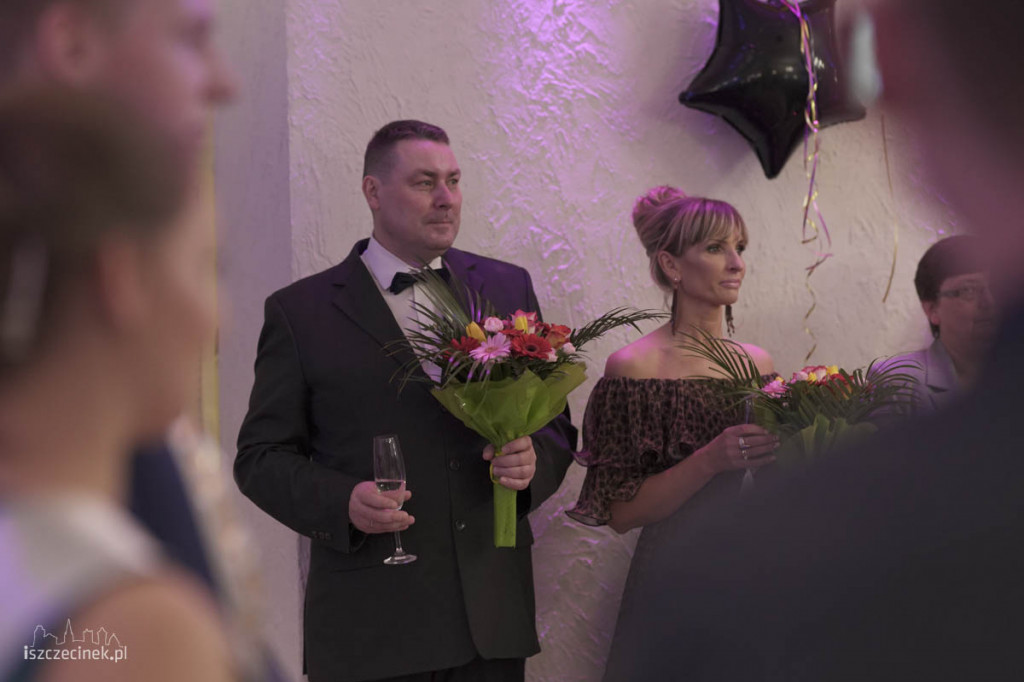 Maturzyści Zespołu Szkół nr 6 bawili się na studniówce