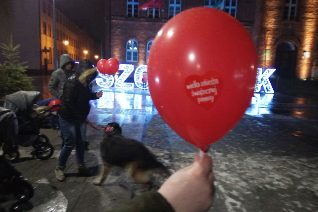 Szczecinek Murem za Owsiakiem