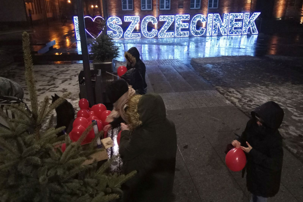 Szczecinek Murem za Owsiakiem