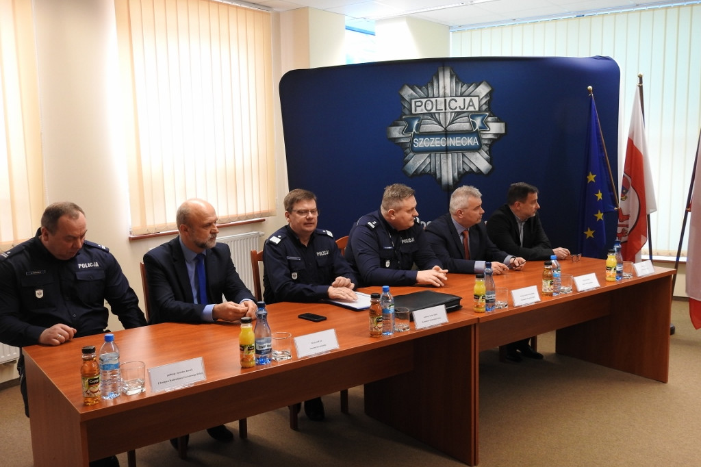 Odprawa roczna szczecineckich policjantów