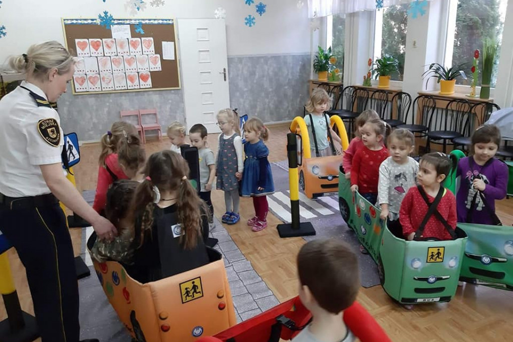 Nowe samochody i autobusy w Straży Miejskej w Szczecinku